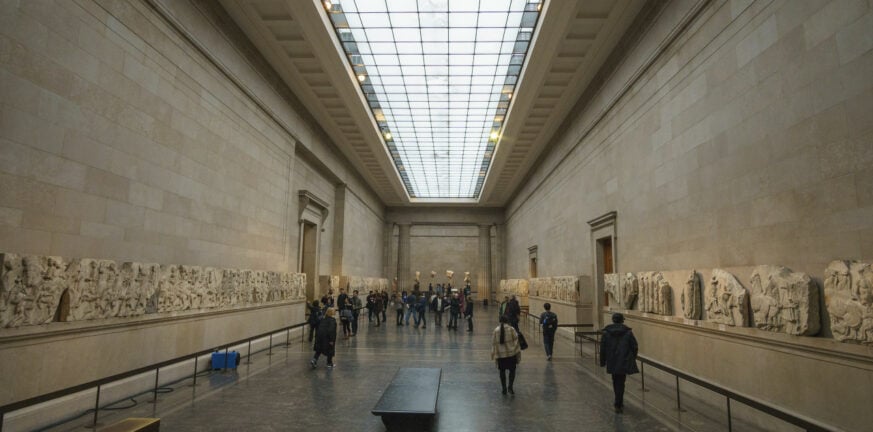 Guardian: «Επιστρέψτε τα Γλυπτά του Παρθενώνα, είναι για τους Έλληνες το Διαμάντι του Στέμματος»