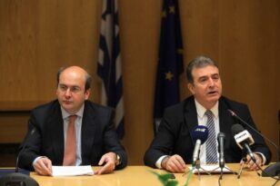 Βουλή: «Ακατανόητη» η πρόταση ΣΥΡΙΖΑ για Προανακριτική λένε Χατζηδάκης και Χρυσοχοΐδης