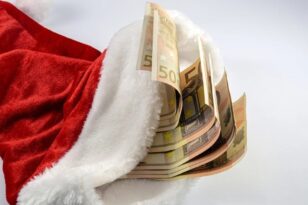 Χριστουγεννιάτικη φορολοταρία με «δώρα» 100.000 ευρώ - Ποιοι εξαιρούνται της κλήρωσης