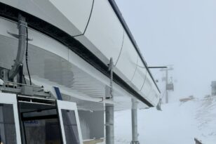 Χιονοδρομικό Καλαβρύτων: Στα «λευκά» ο Χελμός στα εγκαίνια του «Αχιλλέα» - ΦΩΤΟ