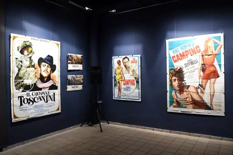 Πάτρα: Ξεκίνησε στα Παλαιά Σφαγεία η έκθεση με αφίσες του Φράνκο Τζεφιρέλι - ΦΩΤΟ