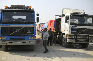 Ιδιωτικά φορτηγά εισήλθαν στη Γάζα για πρώτη φορά από την έναρξη του πολέμου