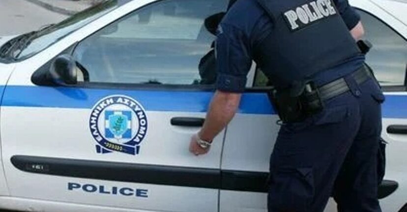 Κρέστενα: Ληστής προσποιήθηκε τον Αστυνομικό - Τους ανοιξε την πόρτα και πήρε χρηματοκιβώτιο με 100.000 €
