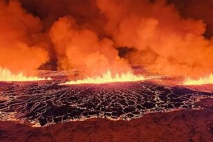 Ισλανδία: Εξερράγη ηφαίστειο - Ποτάμια λάβας στο Γκρίνταβικ ΒΙΝΤΕΟ