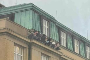 Μακελειό στην Πράγα: 11 νεκροί και 30 τραυματίες σε πανεπιστήμιο - Ο δράστης αυτοκτόνησε πριν τον πιάσουν - ΒΙΝΤΕΟ