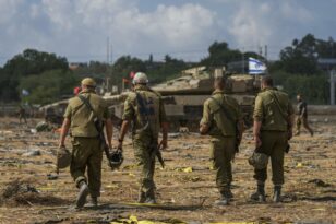 Ισραήλ: Παραδίδει σορούς Παλαιστινίων στη Γάζα