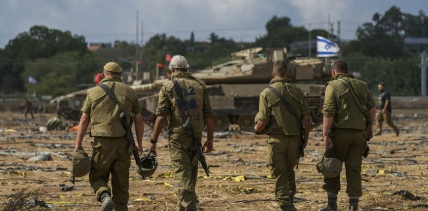 Ισραήλ: Παραδίδει σορούς Παλαιστινίων στη Γάζα