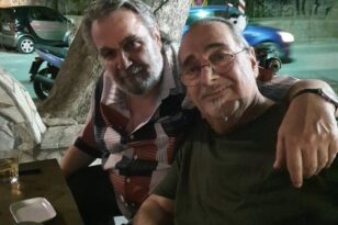 Βασίλης Γιαννόπουλος και Γιώργος Γιοβάς στην «Π» για τον θρύλο του λαϊκού τραγουδιού Βασίλη Καρρά