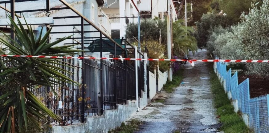 Καλύβια: Ο 16χρονος σκότωσε τον πατέρα του με 20 μαχαιριές – «Δεν άντεξα την κακοποίηση» υποστηρίζει ο ανήλικος πατροκτόνος