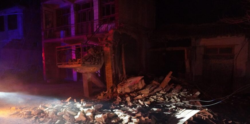 Κίνα: 118 οι νεκροί από τον σεισμό των 6,2 Ρίχτερ - Η στιγμή που χτύπησε ο Εγκέλαδος