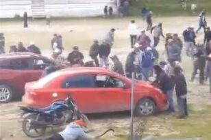 Χάος στο Μεξικό: Τουλάχιστον 11 νεκροί σε συγκρούσεις μεταξύ κατοίκων και κακοποιών - Δείτε βίντεο