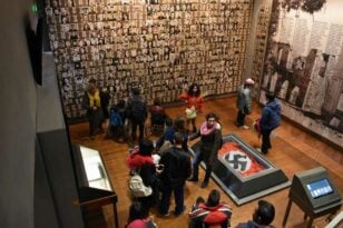 Καλάβρυτα: Ζητούν απόσυρση λευκώματος από το Μουσείο Ολοκαυτώματος - «Διαστρέβλωση» μνήμης