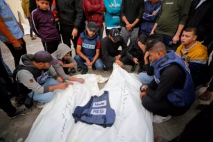 Γάζα: Τρεις δημοσιογράφοι σκοτώθηκαν από ισραηλινές επιδρομές, ανακοίνωσε η Χαμάς