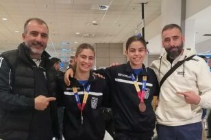 Οι προπονητές υποδέχθηκαν τα «χρυσά» κορίτσια της Πυγμαχίας