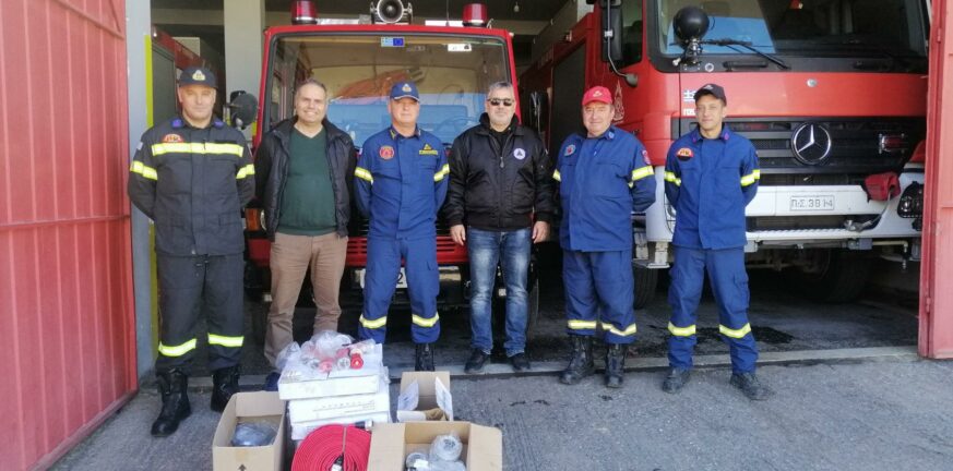 Δήμος Αιγιαλείας: Δωρεά εξοπλισμού στην Πυροσβεστική