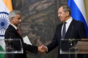 Ρωσία: Αποφασισμένη να συσφίξει ακόμη περισσότερο τις σχέσεις της με την Ινδία
