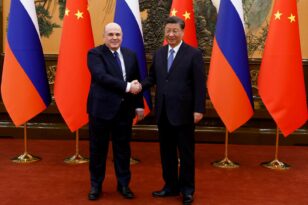 Σι Τζινπίνγκ: «Στρατηγική επιλογή» η διατήρηση στενών σχέσεων με τη Ρωσία