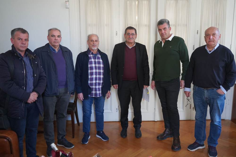Ο Κ. Πελετίδης υπέγραψε τη σύμβαση για μετατροπή του Παλαιού Δημοτικού Νοσοκομείου σε εκθεσιακό χώρο