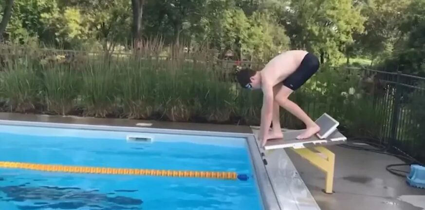 Σικάγο: 14χρονος έπαθε εγκεφαλικό κατά τη διάρκεια της προπόνησης κολύμβησης