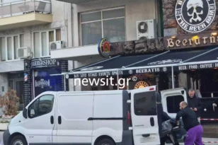 Θεσσαλονίκη: Δύο μαχαιριές σε θώρακα και μηρό δέχθηκε ο κουμπάρος του αστυνομικού -Από τύχη δεν έχασε τη ζωή του