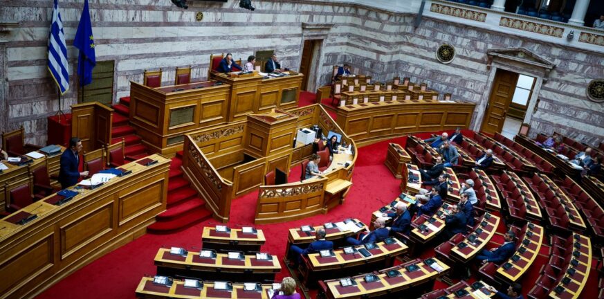 Βουλή: Συνεχίζεται για 3η ημέρα η συζήτηση του Προϋπολογισμού 2024 - Την Κυριακή η ονομαστική ψηφοφορία