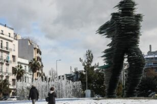 Πολιτική Προστασία: Προετοιμάζονται για τις χιονοπτώσεις στην Αττική - Ευρεία σύσκεψη