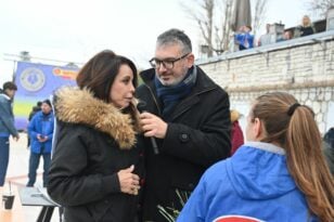 Η Βούλα Πατουλίδου στην «Πελοπόννησο»: «Να θωρακίσουμε τα παιδιά μας»