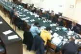 Πάτρα - Δημοτική Επιτροπή: Δεν άφησαν τον Ψωμά ούτε να μιλήσει για τον ξυλοδαρμό του Π. Ρηγόπουλου