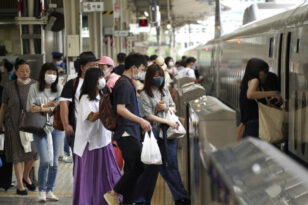 Τόκιο: Επίθεση με μαχαίρι σε τρένο - 4 τραυματίες - ΒΙΝΤΕΟ