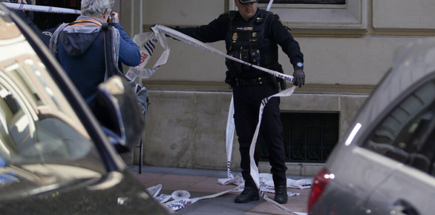 Ισπανία: Τρία αδέλφια βρέθηκαν δολοφονημένα στο σπίτι τους – Τα σώματά τους ήταν εν μέρει απανθρακωμένα