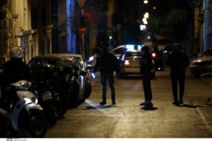 Αθήνα,ένοπλη ληστεία,κατάστημα Rolex,πλατεία Καρύτση