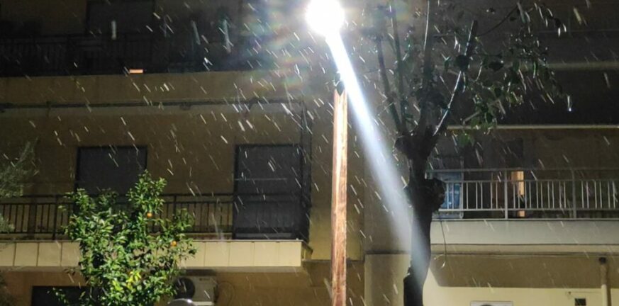 Χιονίζει στη Θεσσαλονίκη – Στα «λευκά» αρκετές περιοχές - ΒΙΝΤΕΟ