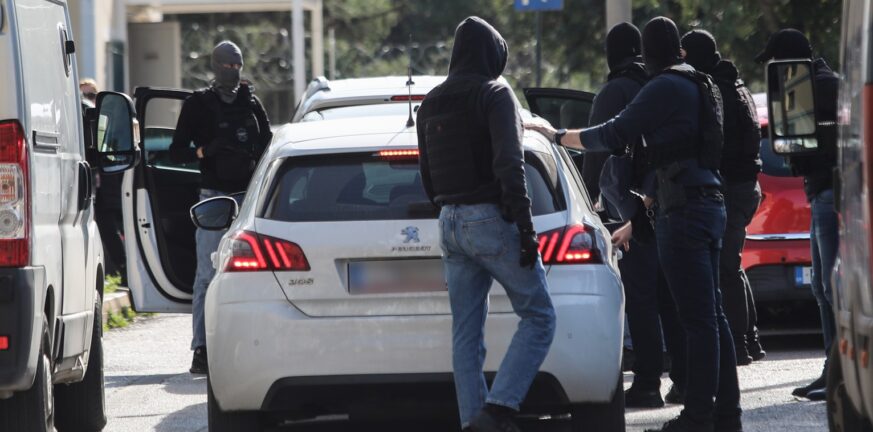 Greek Mafia - Τρεις συλληφθέντες: Ποινική δίωξη για 9 κακουργήματα και 7 πλημμελήματα - Τη Δευτέρα η απολογία