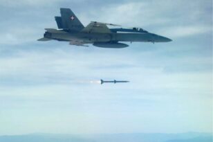 Ο στρατός των ΗΠΑ κατέστρεψε ένα πύραυλο των Χούθι που ήταν απειλητικός τα αεροσκάφη