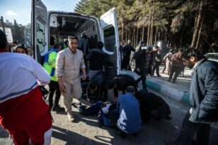 Ιράν: 103 νεκροί από εκρήξεις κοντά στο νεκροταφείο που είναι θαμμένος ο Κασέμ Σουλεϊμανί - ΒΙΝΤΕΟ