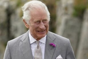 Βασιλιάς Κάρολος: Βγήκε από το νοσοκομείο μετά την επέμβασή του - ΒΙΝΤΕΟ