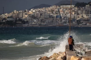 Κακοκαιρία: 485 κλήσεις στην Πυροσβεστική – Πάνω από 100 στην Δυτική Ελλάδα