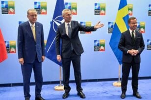 H Τουρκία ενέκρινε την ένταξη της Σουηδίας στο ΝΑΤΟ