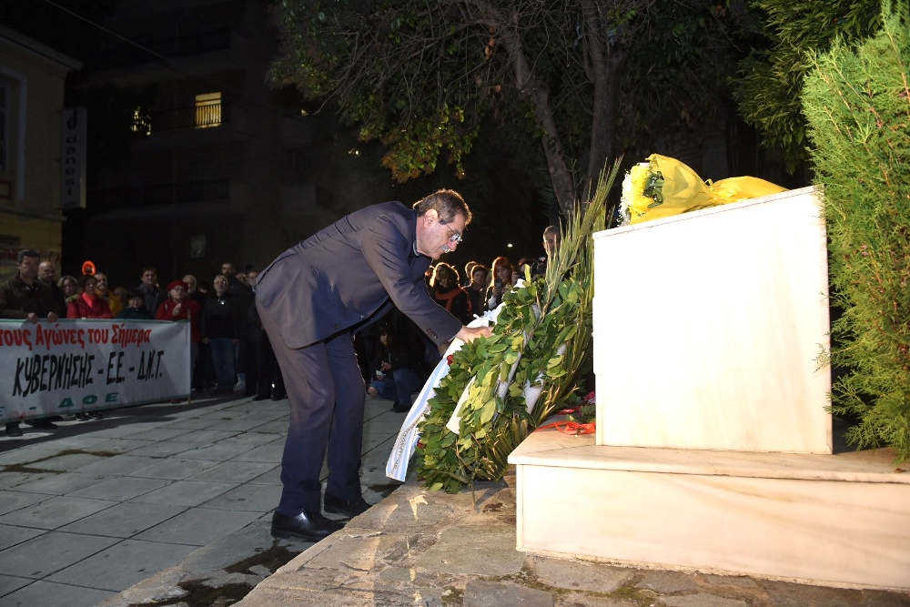 Πάτρα: Συγκέντρωση μνήμης και πορεία για το Νίκο Τεμπονέρα- Παρόντες ο γιος του, Διονύσης και ο Αλέξης Χαρίτσης ΒΙΝΤΕΟ - ΦΩΤΟ