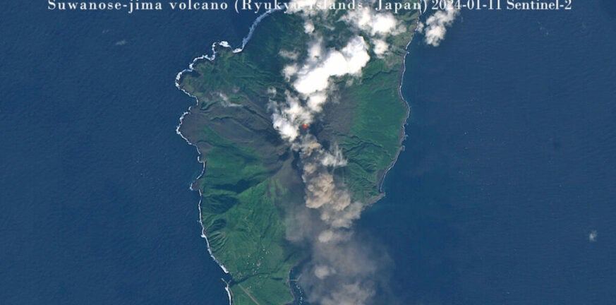Έκρηξη ηφαιστείου σε νησί στην Ιαπωνία