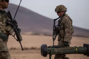 ΗΠΑ: Νεκροί Αμερικανοί στρατιώτες μετά από επίθεση με drone στην Ιορδανία -Το Ιράν «δείχνει» ο Μπάιντεν