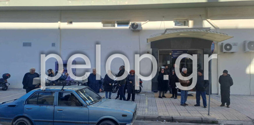 Πάτρα: Παράσταση διαμαρτυρίας έξω από την 6η ΥΠΕ για το κλείσιμο του Βηματοδοτικού Κέντρο του Αγίου Ανδρέα ΦΩΤΟ-ΒΙΝΤΕΟ
