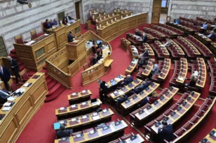 Βουλή: Στην Ολομέλεια το νομοσχέδιο για την ενίσχυση της αγροτικής ανάπτυξης