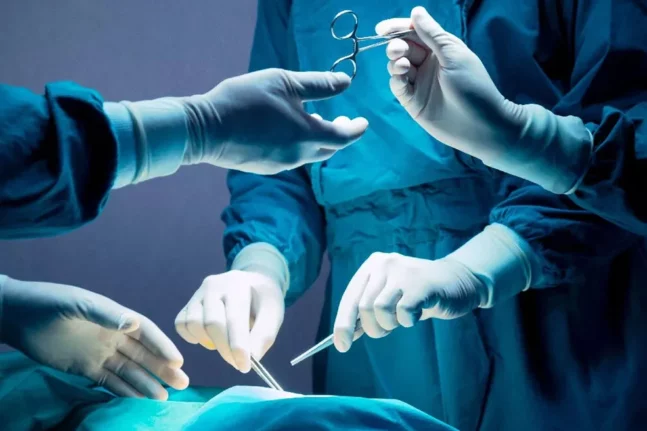 Νοσοκομειακοί Ιατροί Αχαΐας - Απογευματινά χειρουργεία: «Ημέρα ντροπής