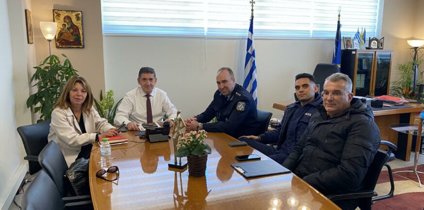 Συνάντηση δημάρχου Δυτικής Αχαΐας Γρηγόρη Αλεξόπουλου με τον Διοικητή του Αστυνομικού τμήματος Κάτω Αχαΐας