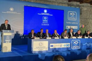 Δυτική Ελλάδα: Αποτελεσματικά μέτρα για την προστασία των αλιευτικών πόρων ζήτησε ο Φίλιας στο συνέδριο «Γαλάζιοι Ορίζοντες»