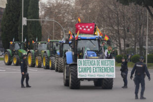 Ισπανία: Οι κινητοποιήσεις των αγροτών θα συνεχιστούν μέχρι τις 26 Φεβρουαρίου