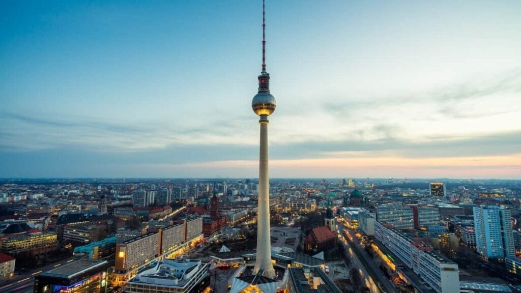 Ταξίδι στο Βερολίνο: Όλα όσα πρέπει να γνωρίζεις για την πρωτεύουσα της Γερμανίας