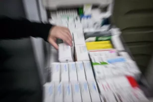 Έρχονται αυξήσεις σε 400 φάρμακα, ποια αφορούν, πόσο θα επιβαρυνθούν οι ασθενείς