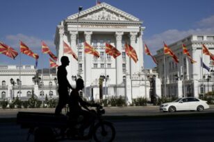 Βόρεια Μακεδονία: «Κλείδωσε» για τις 8 Μαΐου οι εκλογές